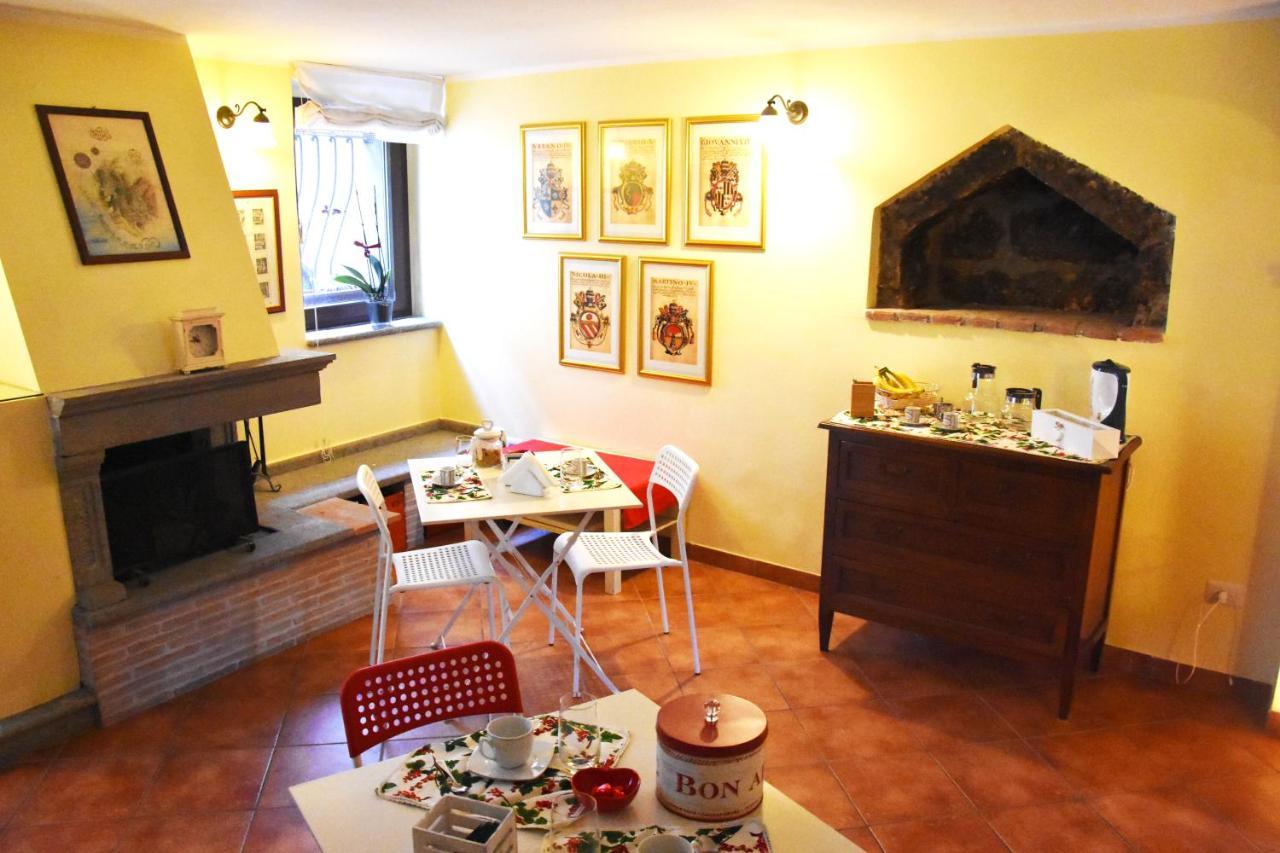 Il Peperino Guesthouse Viterbo Buitenkant foto