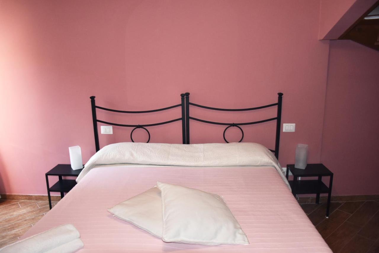 Il Peperino Guesthouse Viterbo Buitenkant foto